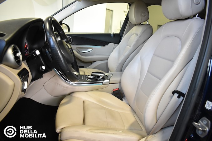 MERCEDES-BENZ GLC 220 d 4Matic Sport